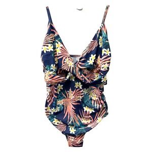 Emerald Bay New with Tags womens size 16 Hawaiian Print 1 piece Swimsuit